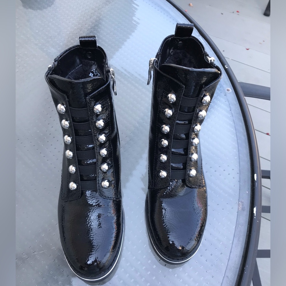 Brown’s Artica Katsura Black Waterproof Patent Lined Ankle Boots 6.5